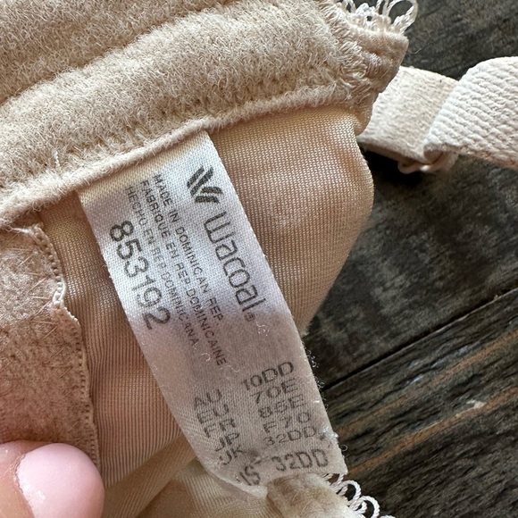 Wacoal Spacer Basic Beauty Underwire T Shirt Bra 32DD - Picture 2 of 7